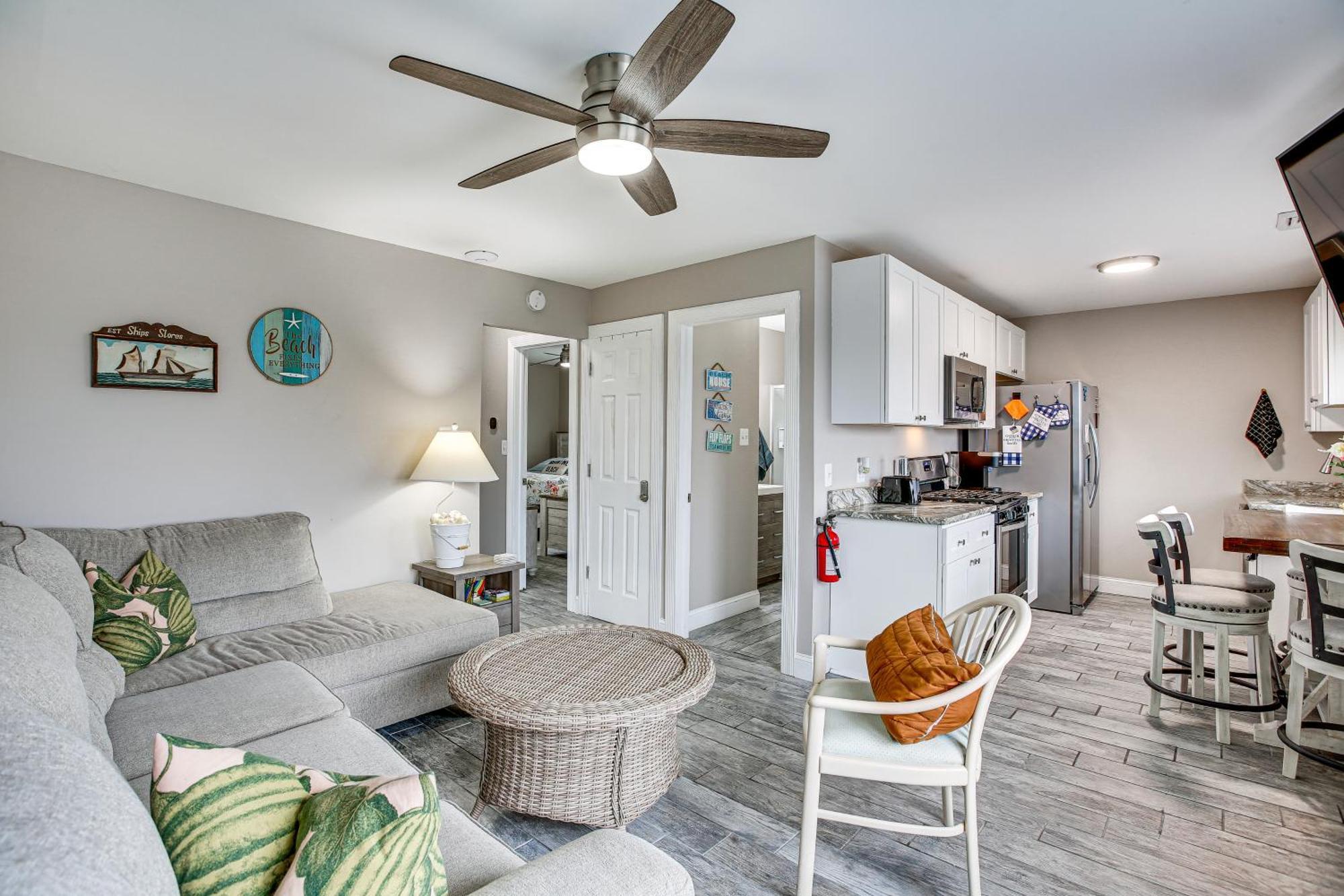 Bright Duplex Condo Walk To Brigantine Beach! Екстер'єр фото